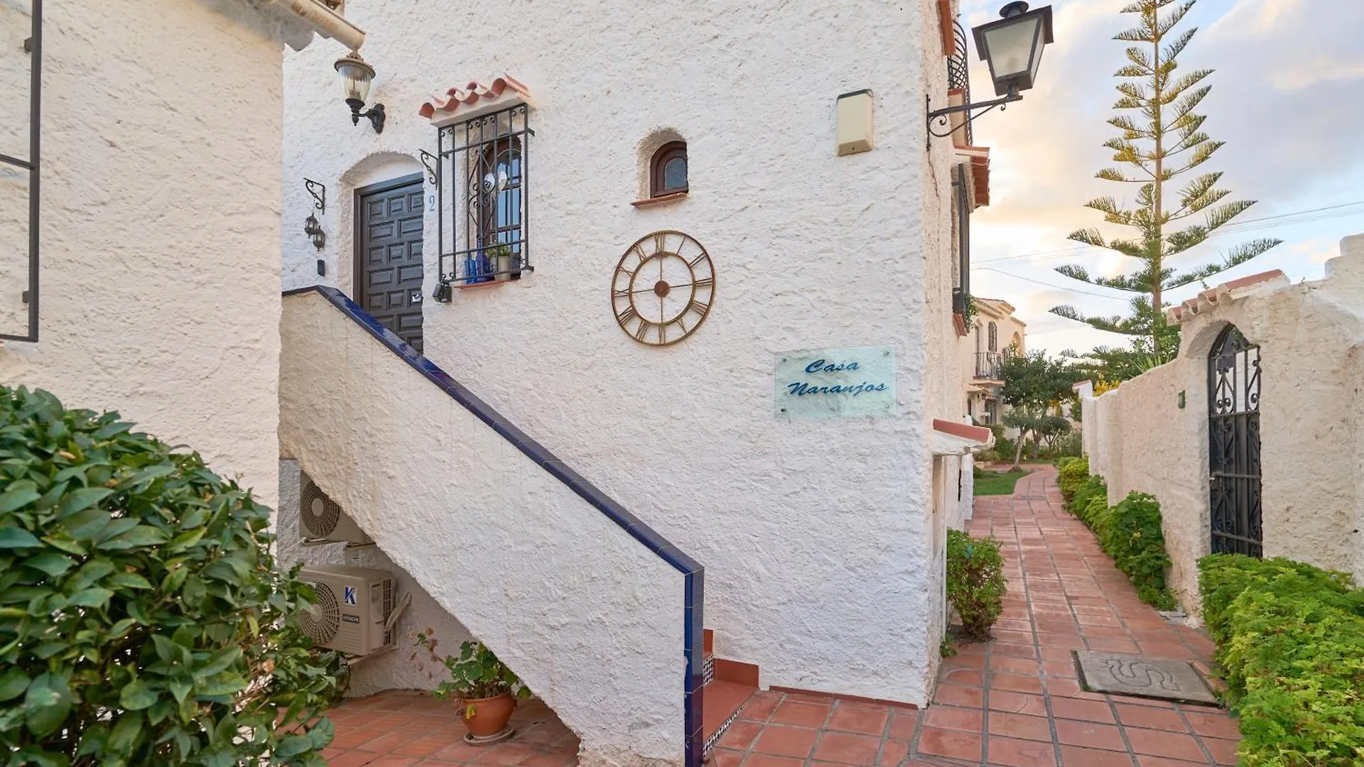 Casa Naranjos Capistrano Nerja Villa